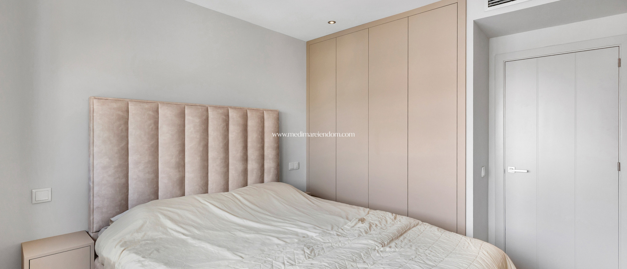 Вторичный рынок - Апартаменты - Torrevieja - Punta Prima
