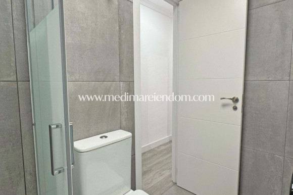 Вторичный рынок - Апартаменты - Torrevieja - Torrevieja town