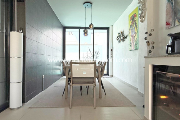 Вторичный рынок - Bungalow - Orihuela Costa - Lomas de Cabo Roig