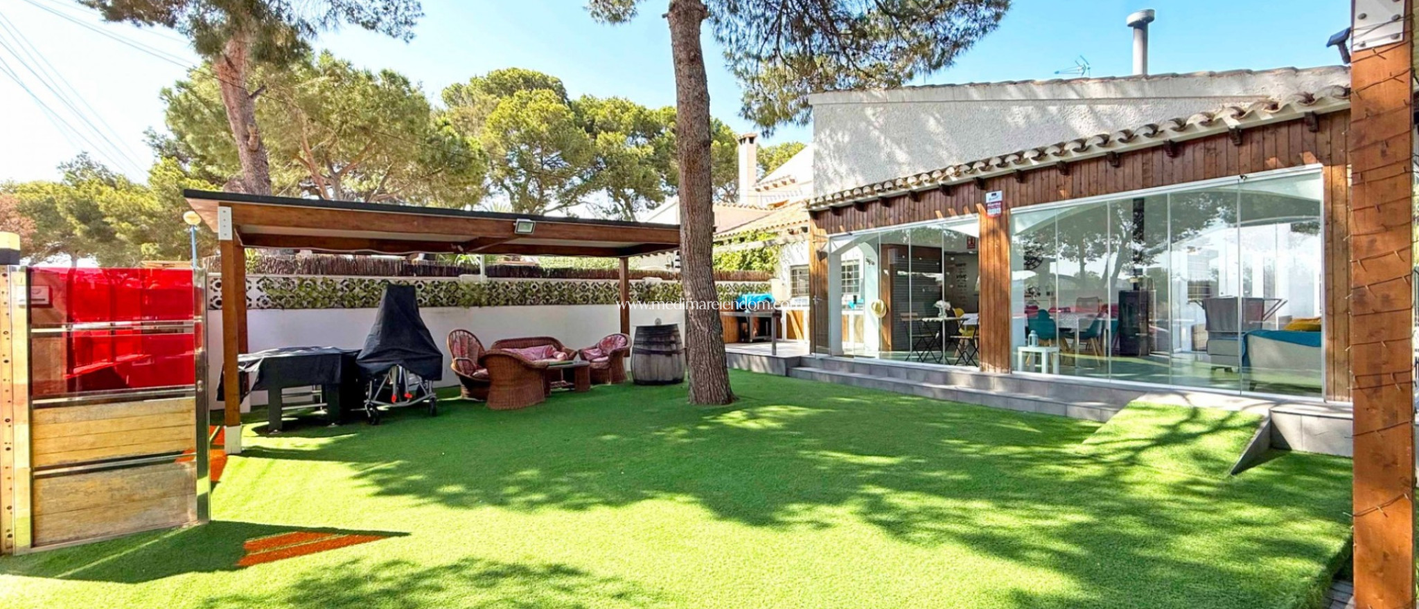 Вторичный рынок - Отдельная вилла - Orihuela Costa - Punta Prima