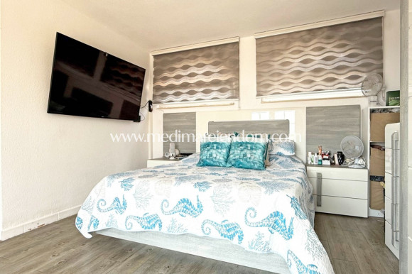 Вторичный рынок - Отдельная вилла - Orihuela Costa - Villamartín