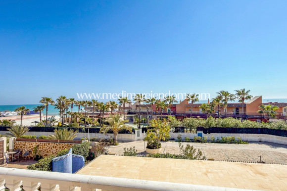 Вторичный рынок - Отдельно стоящая вилла - Torrevieja - Torrelamata - La Mata