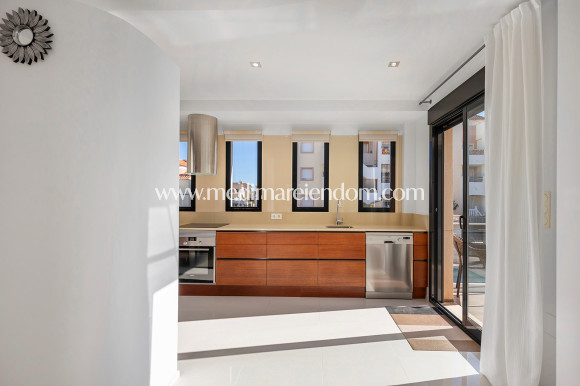 Вторичный рынок - Виллы - Orihuela Costa - La Zenia
