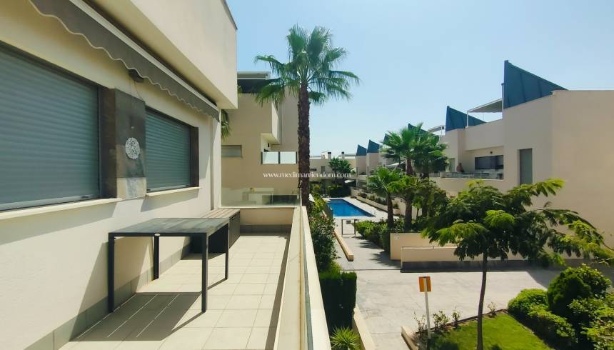 Playa del Cura and La Veleta: Two idyllic areas to look for apartments for sale in Torrevieja