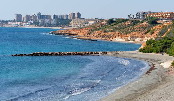 Discover the best beaches near your new property on the Costa Blanca 