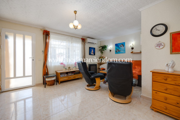 Tweedehands - Geschakelde Woning - Torrevieja - Torretas