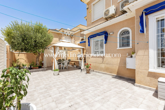 Odsprzedaż - Apartament - Orihuela Costa - La Zenia