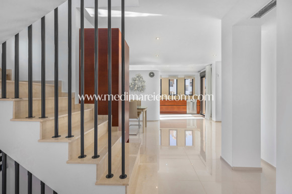 Verkauf - Villa - Orihuela Costa