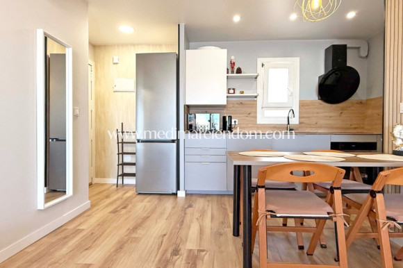 Odsprzedaż - Apartament - Torrevieja - El Acequión - Los Náufragos