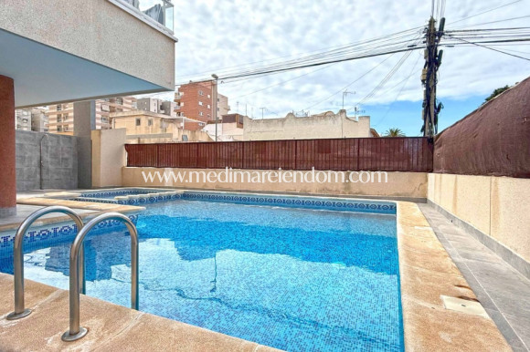 Вторичный рынок - Апартаменты - Torrevieja