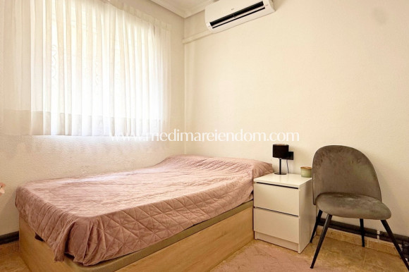 Reventa - Casa adosada - Orihuela Costa - Villamartín