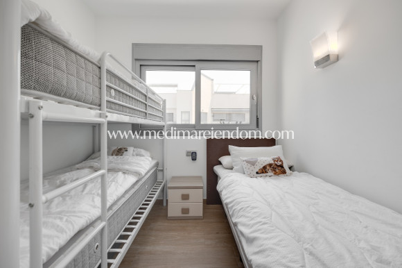 Odsprzedaż - Apartament - Torrevieja