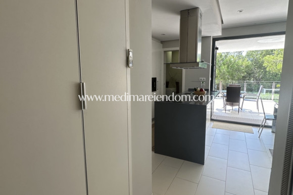 Resale - Apartment - Orihuela Costa - Villamartín