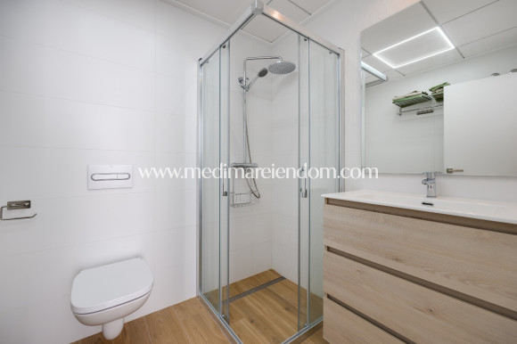 Odsprzedaż - Willa - Ciudad Quesada