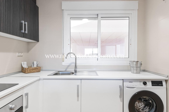 Odsprzedaż - Apartament - Orihuela Costa - Lomas de Cabo Roig