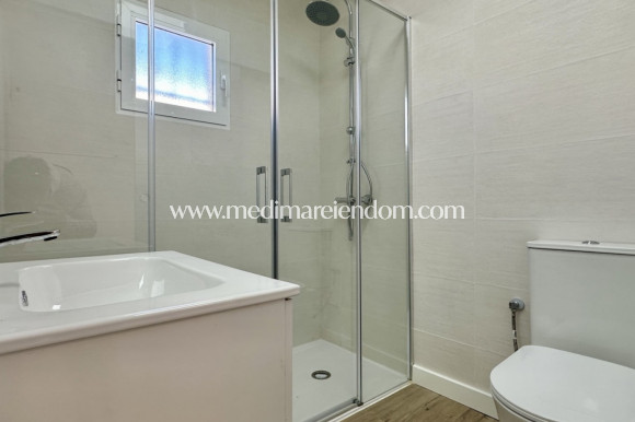 Resale - Bungalow - Orihuela Costa - Las Filipinas