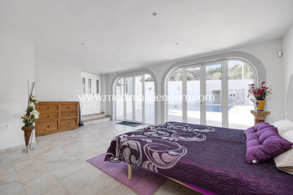 Odsprzedaż - Willa - San Miguel de Salinas