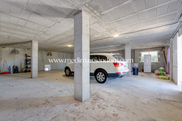 Odsprzedaż - Willa - San Miguel de Salinas