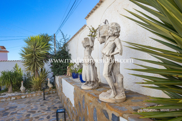 Odsprzedaż - Willa - San Miguel de Salinas