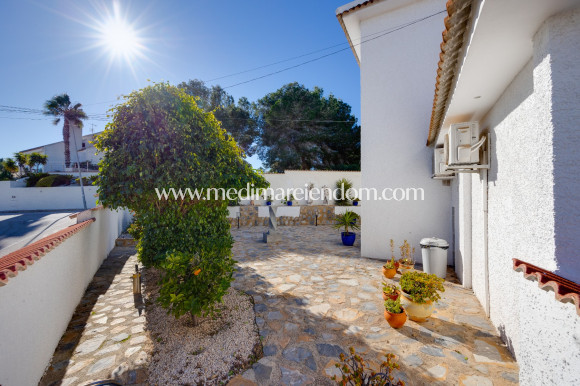 Odsprzedaż - Willa - San Miguel de Salinas