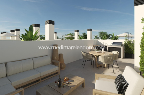 Nouvelle Construction - Maison Mitoyenne - Dolores - Sector 2