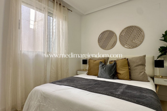 Resale - Apartment - Torrevieja