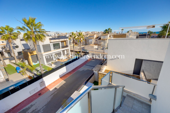 Resale - Detached Villa - Torrevieja