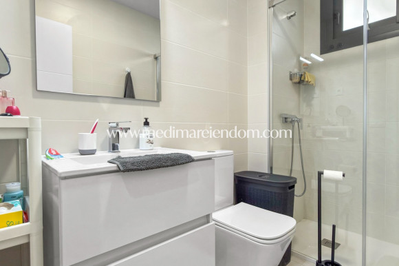 Odsprzedaż - Apartament - Pilar de la Horadada - Lo Romero Golf