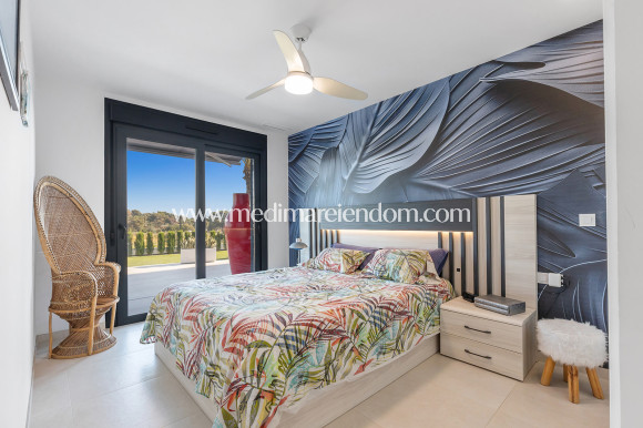 Odsprzedaż - Apartament - Torrevieja - Rocio del Mar