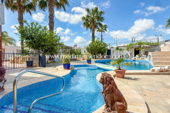 Reventa - Villa independiente - Ciudad Quesada