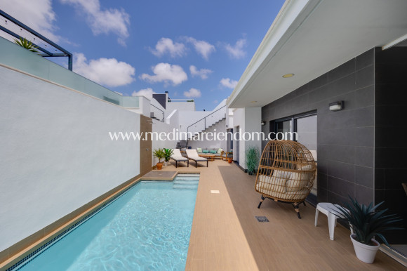 Resale - Villa - Orihuela Costa - Cabo Roig