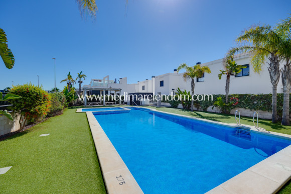 Resale - Villa - Orihuela Costa - Cabo Roig