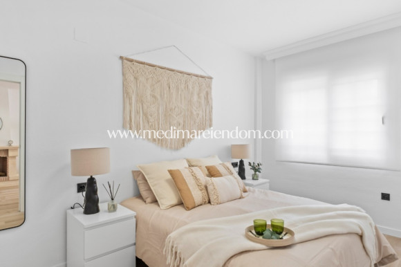 Brukt bolig - Frittliggende villa - Orihuela Costa - Villamartín