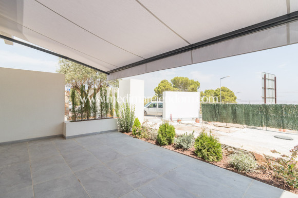 Nieuw gebouw - Lage bungalow - Torrevieja