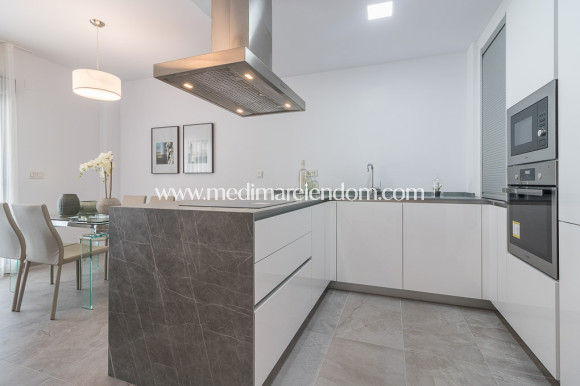 Nieuw gebouw - Lage bungalow - Torrevieja