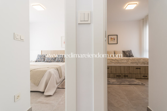 Nieuw gebouw - Lage bungalow - Torrevieja