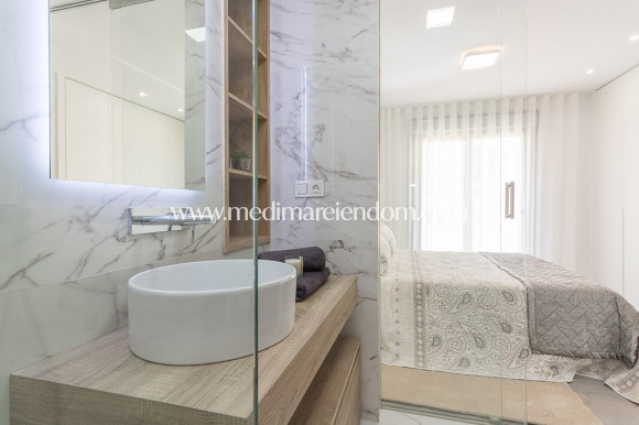 Nieuw gebouw - Lage bungalow - Torrevieja