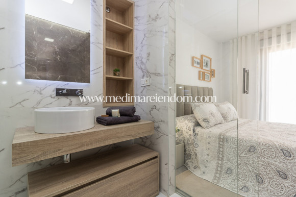 Nieuw gebouw - Lage bungalow - Torrevieja