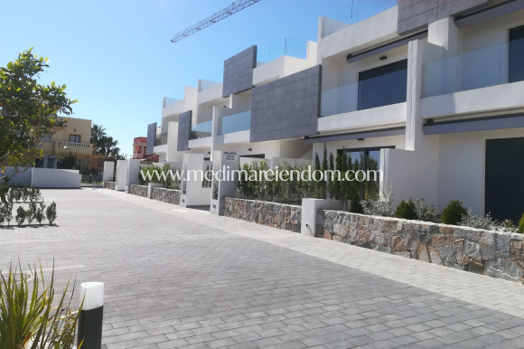 Nybyggnad - Hög bungalow - Torrevieja