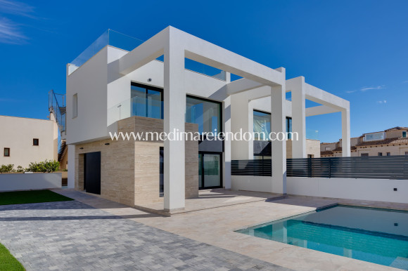 Nýbygging - EINBÝLISHÚS - Torrevieja