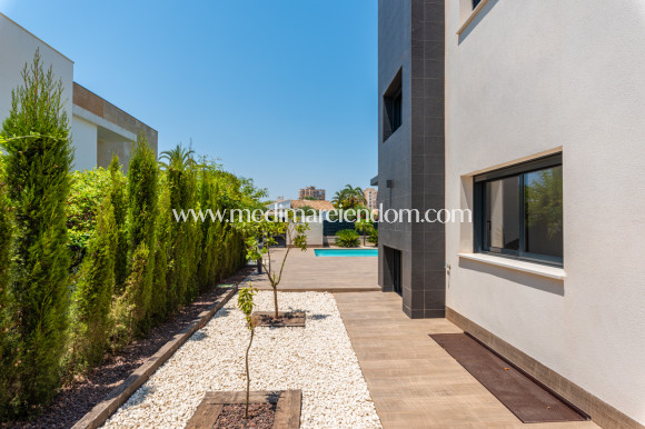 Obra Nueva - Villa - Playa Paraiso