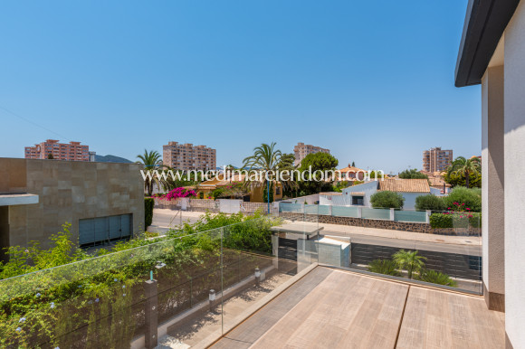Obra Nueva - Villa - Playa Paraiso