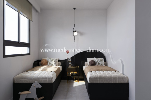 Nowo zbudowane - Niski bungalow - San Miguel de Salinas