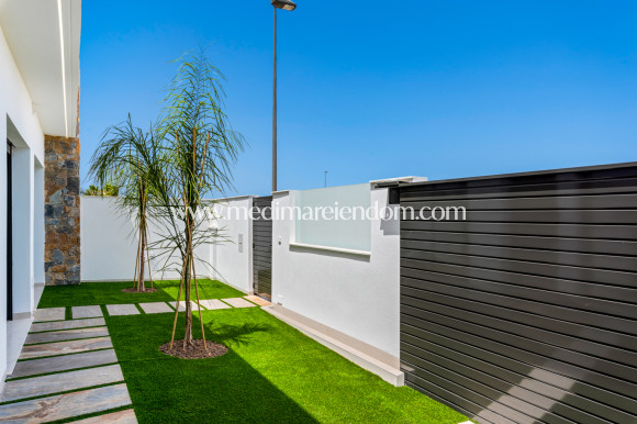 Obra Nueva - Villa - Los Alcazares