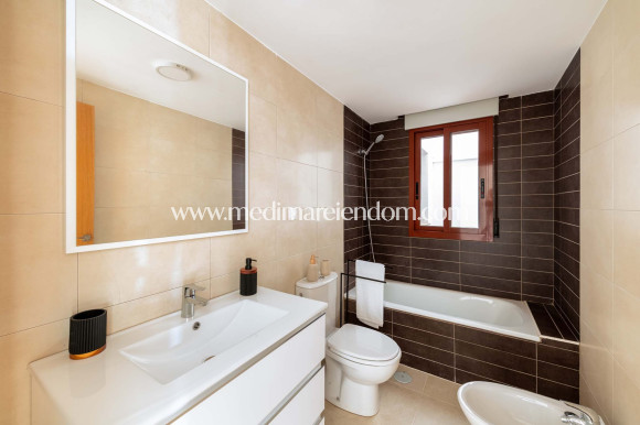 Nieuw gebouw - Appartement - Jerónimo y Avileses