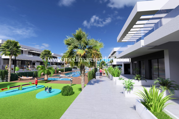 Obra Nueva - Bungalow bajo - La Finca Golf