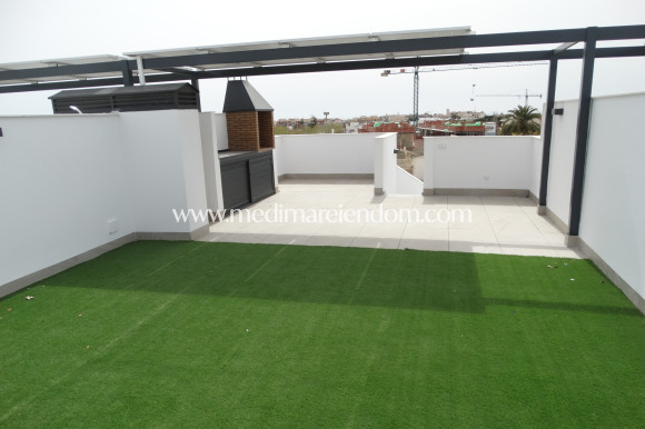 Nowo zbudowane - Niski bungalow - Pilar de la Horadada
