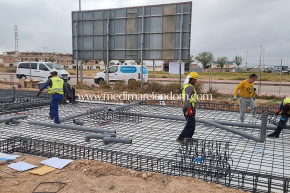 Nouvelle Construction - Villa - Roldán