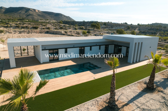 Obra Nueva - Villa - Pinoso