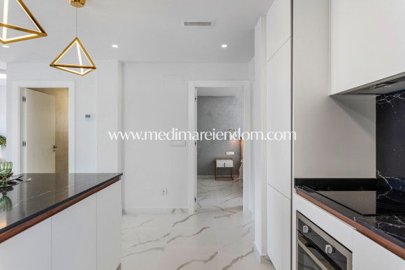 Obra Nueva - Bungalow alto - San Miguel de Salinas